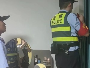 女子租住青年公寓发现摄像头