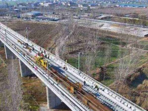 菏兰高铁河南段正式铺轨，网友懵了！荷兰？河南？